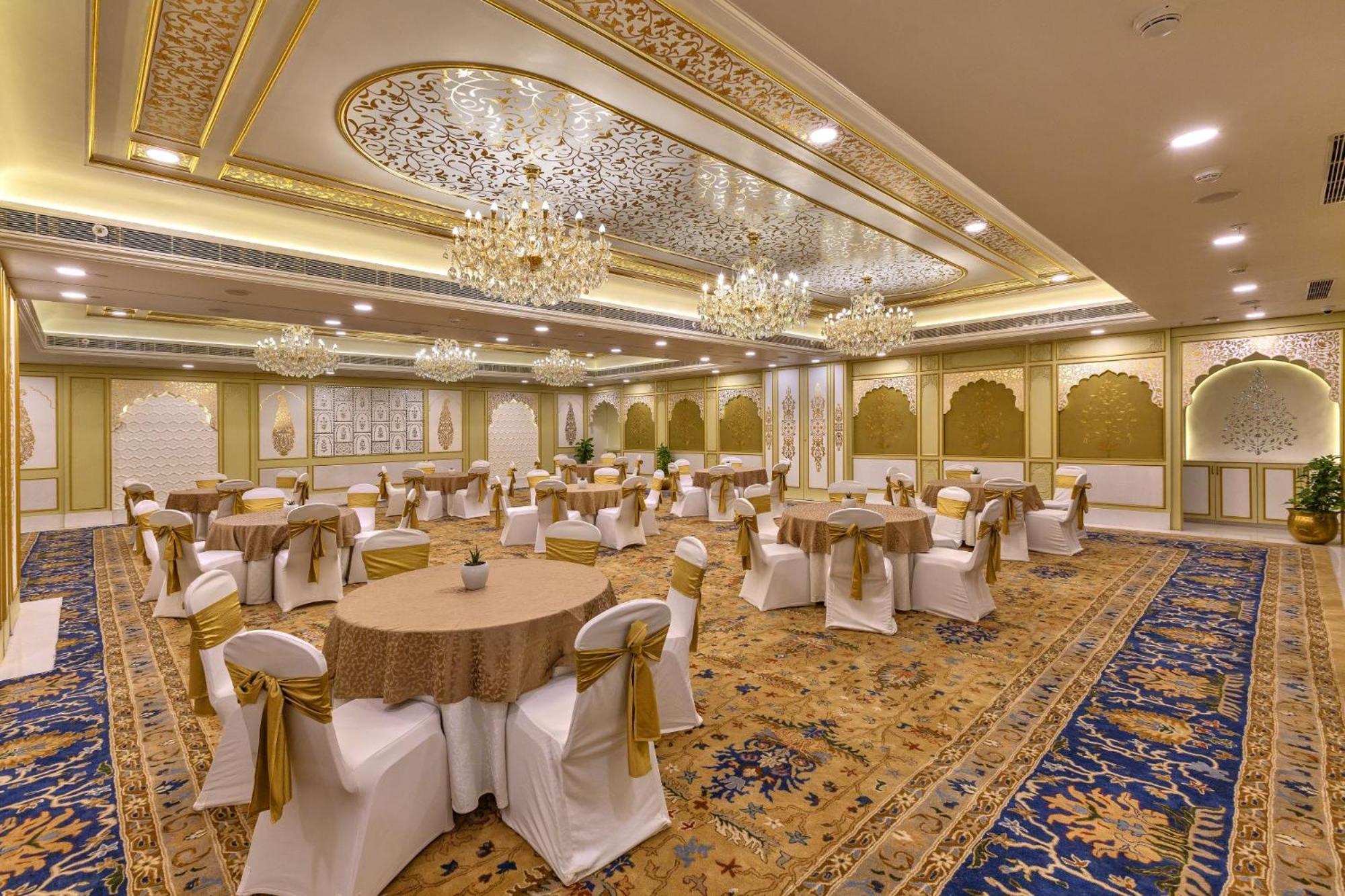Heritage Village Resort&Spa Manesar-Gurgaon Exterior foto